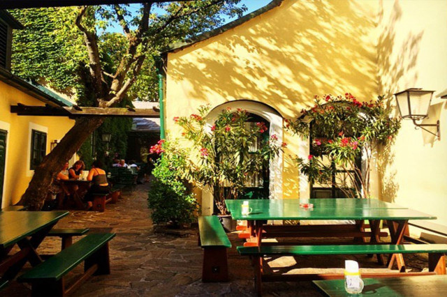 10er Marie Heuriger Wien Ottakring