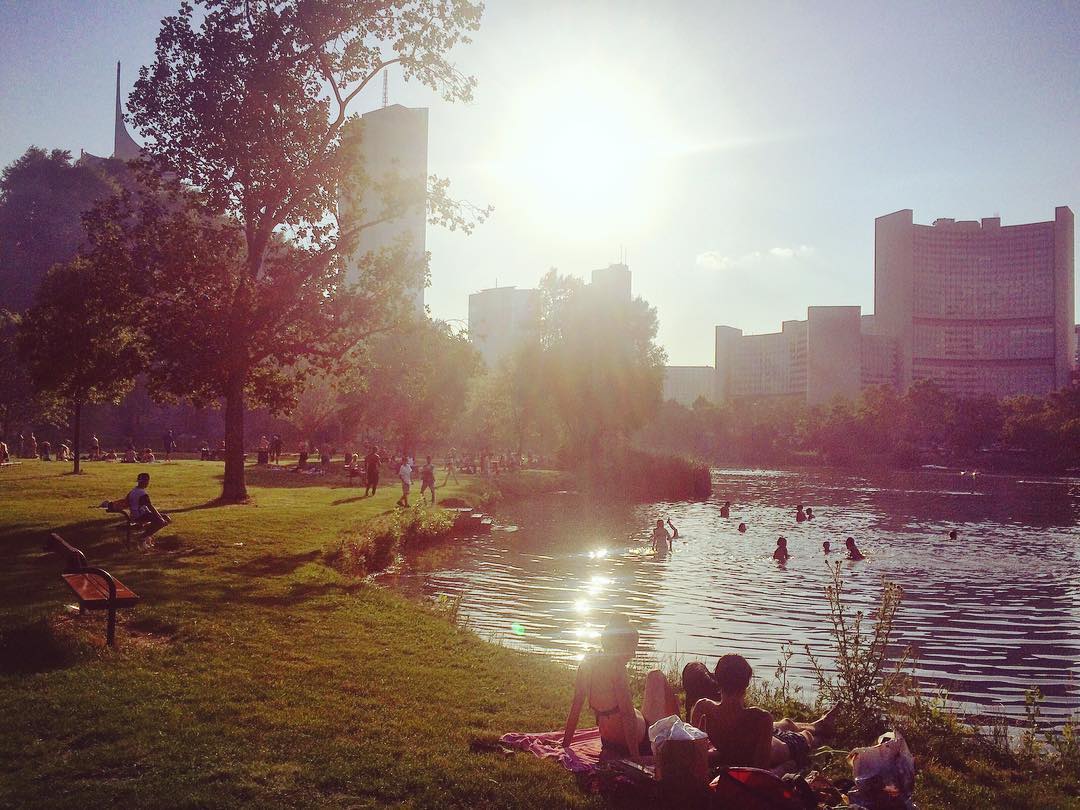 KAISERWEASSER - Naturbadeplaetze in Wien