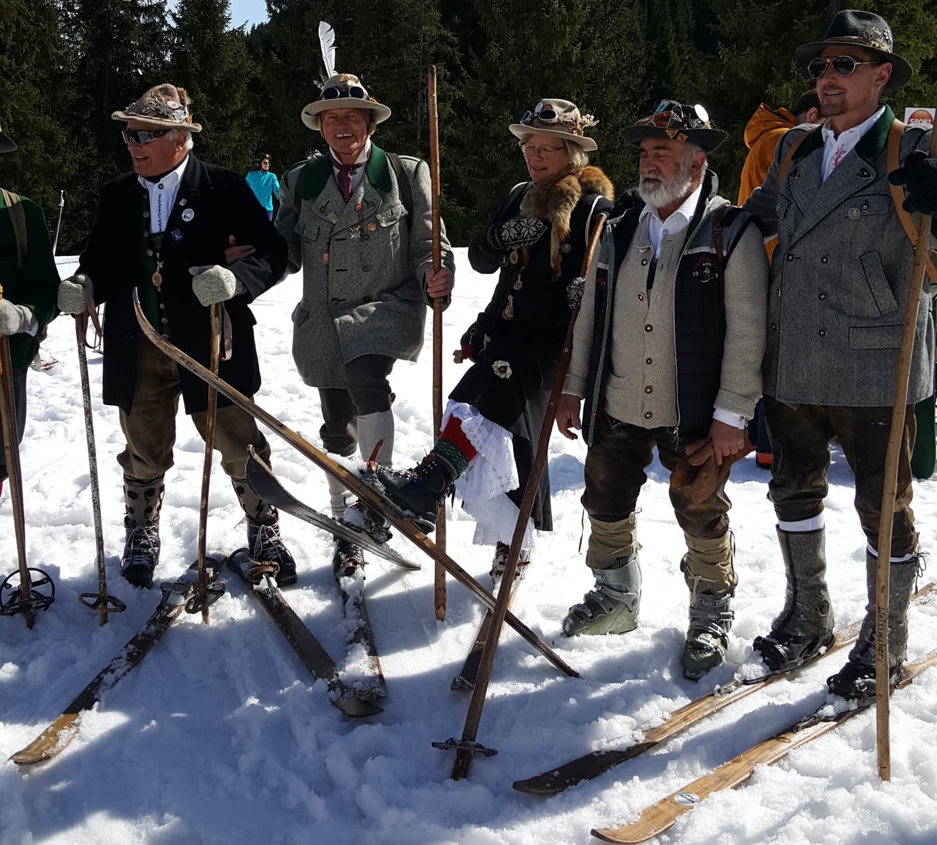 Nostalgieskifahrer Hochkönig