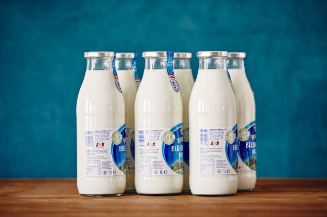 Mehrweg-Glasflasche Berglandmilch