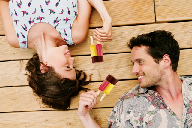 Twinna weibliches Eis