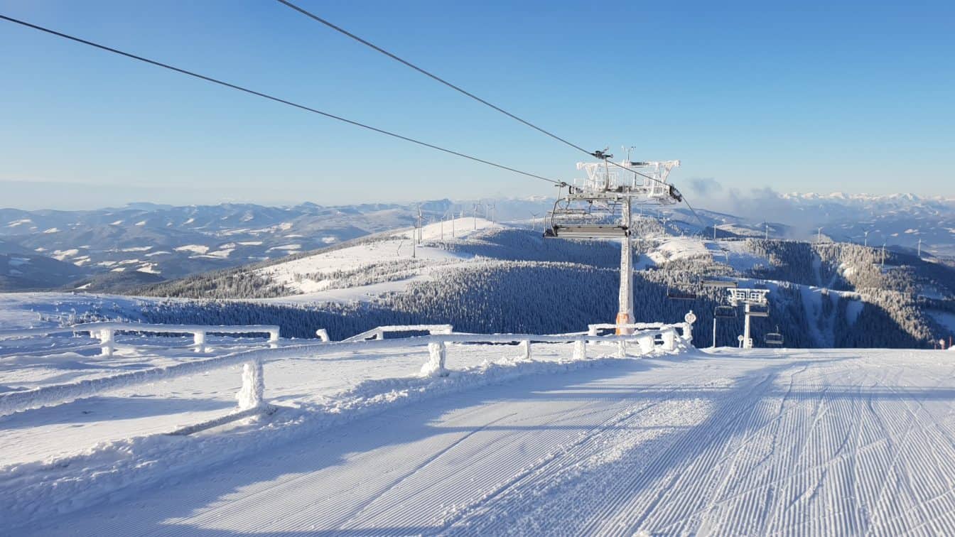 Schnee auf den Pisten in Stuhleck (c) Stuhleck