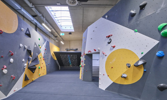 Boulderbar Hauptbahnhof Kletterhalle