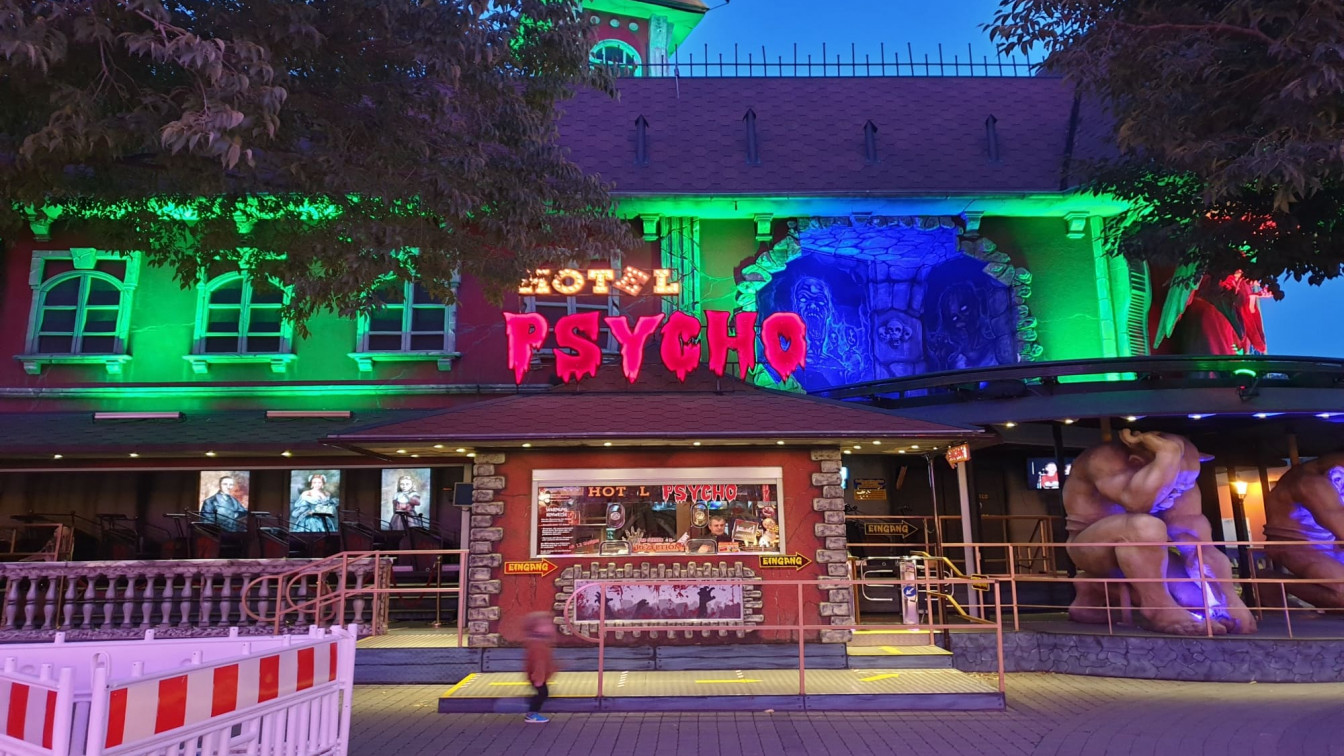 Geisterbahnen Wiener Prater Horror Hotel