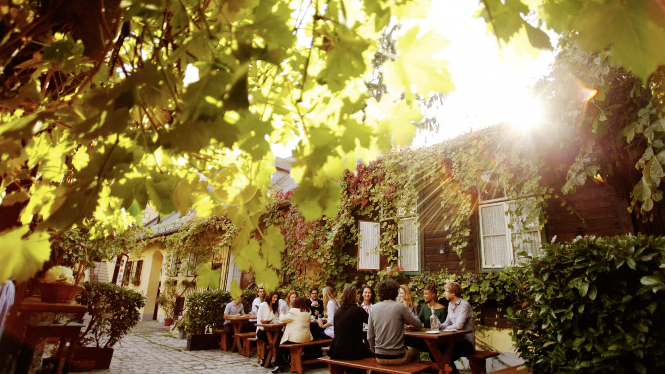 Der Heurige Schübel-Auer in Grinzing ist ein beliebtes Lokal in Wien