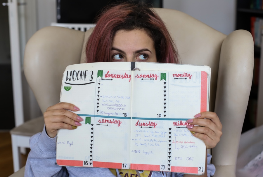 Autorin mit einem BulletJournal-Fail