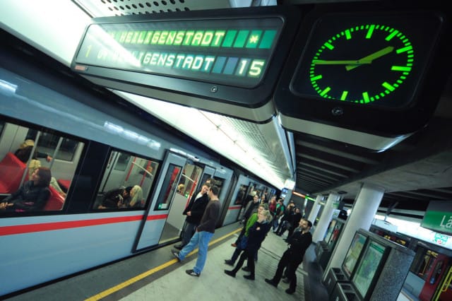 Nacht-U-Bahn Wiener Linien (c) Johannes Zinner
