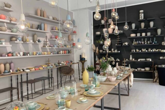 Das Porzellangeschäft FeineDinge in der Wiener Margaretenstraße (c) Alissa Hacker