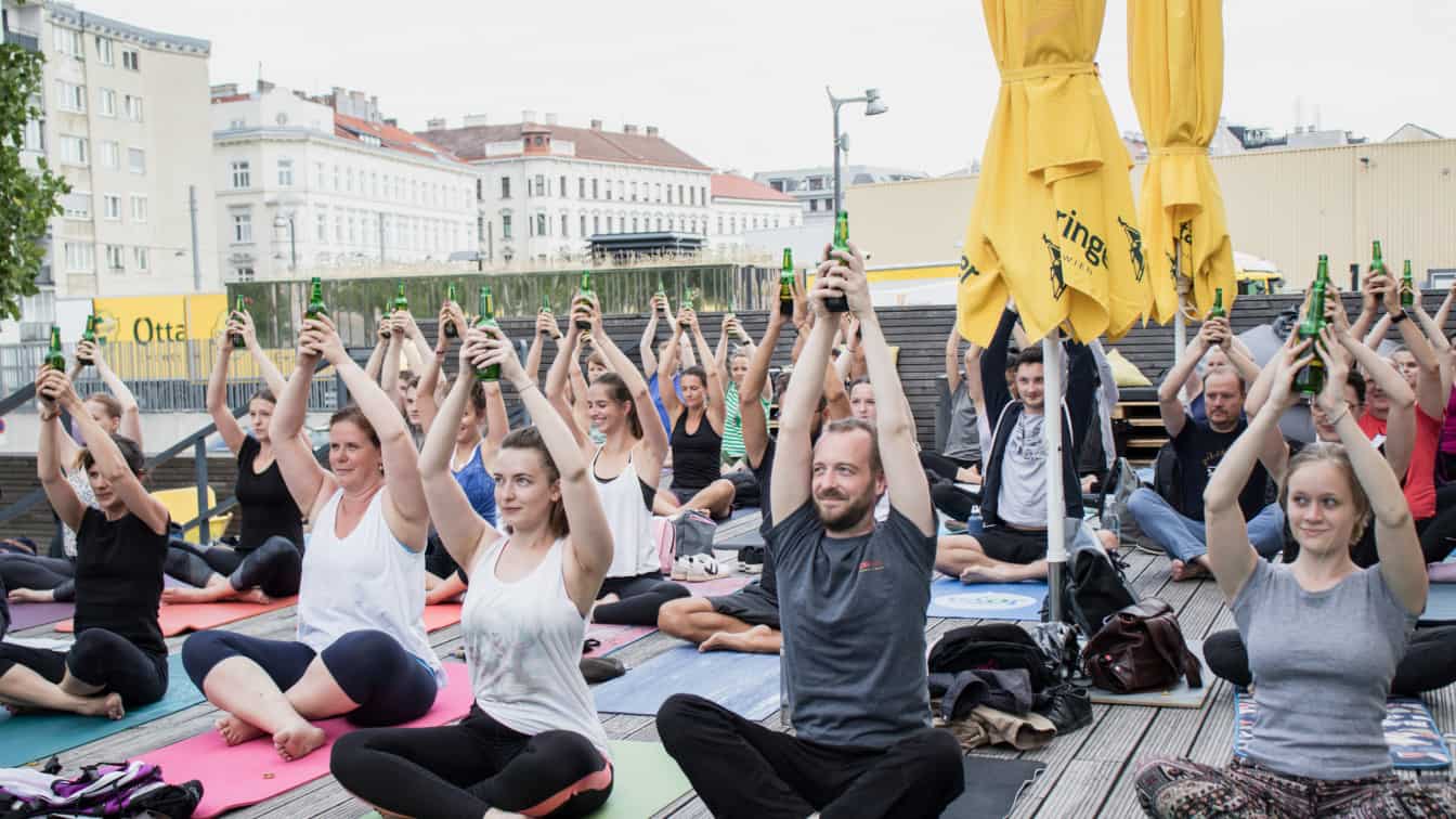 Bieryoga in der Ottakringer Brauerei