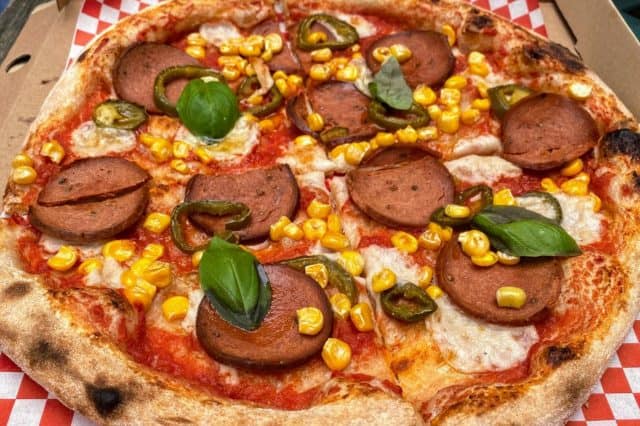 Pizzis and Cream Pizza