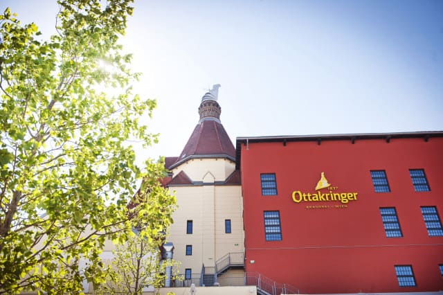 Bier Orte Wien: Die Ottakringer Brauerei ist eine echte Sehenswürdigkeit im 16. Bezirk von Wien.