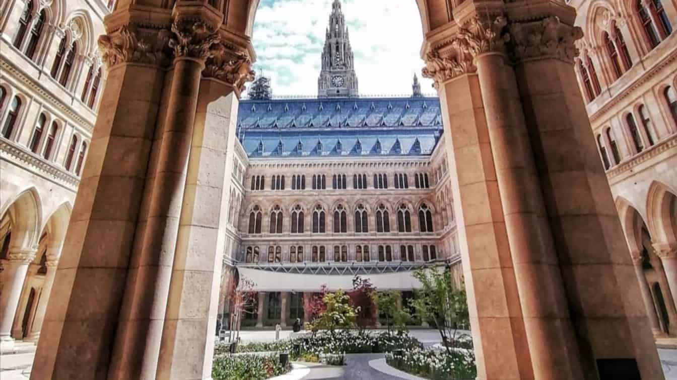Rathaus Innenhof Wien