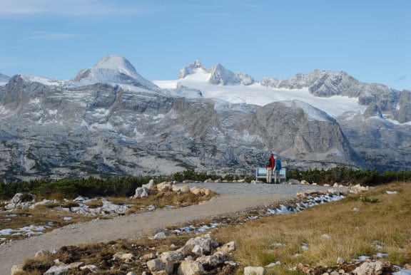 Wandern mit Rollstuhl – Welterbeblick Dachstein (c) DAG | Semrad
