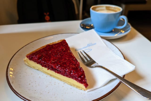 Cafe Himmelblau Kuchen