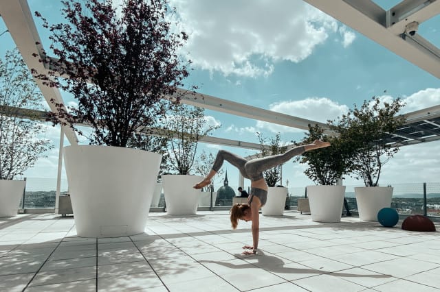 (c) doktoryoga Rooftop Yoga auf der Ikea-Dachterrasse
