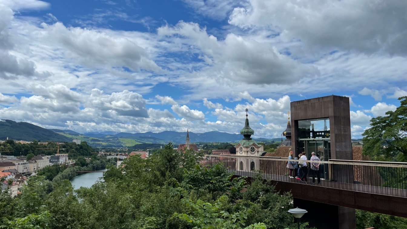 Panoramalift und Aussichtssteg in Steyr