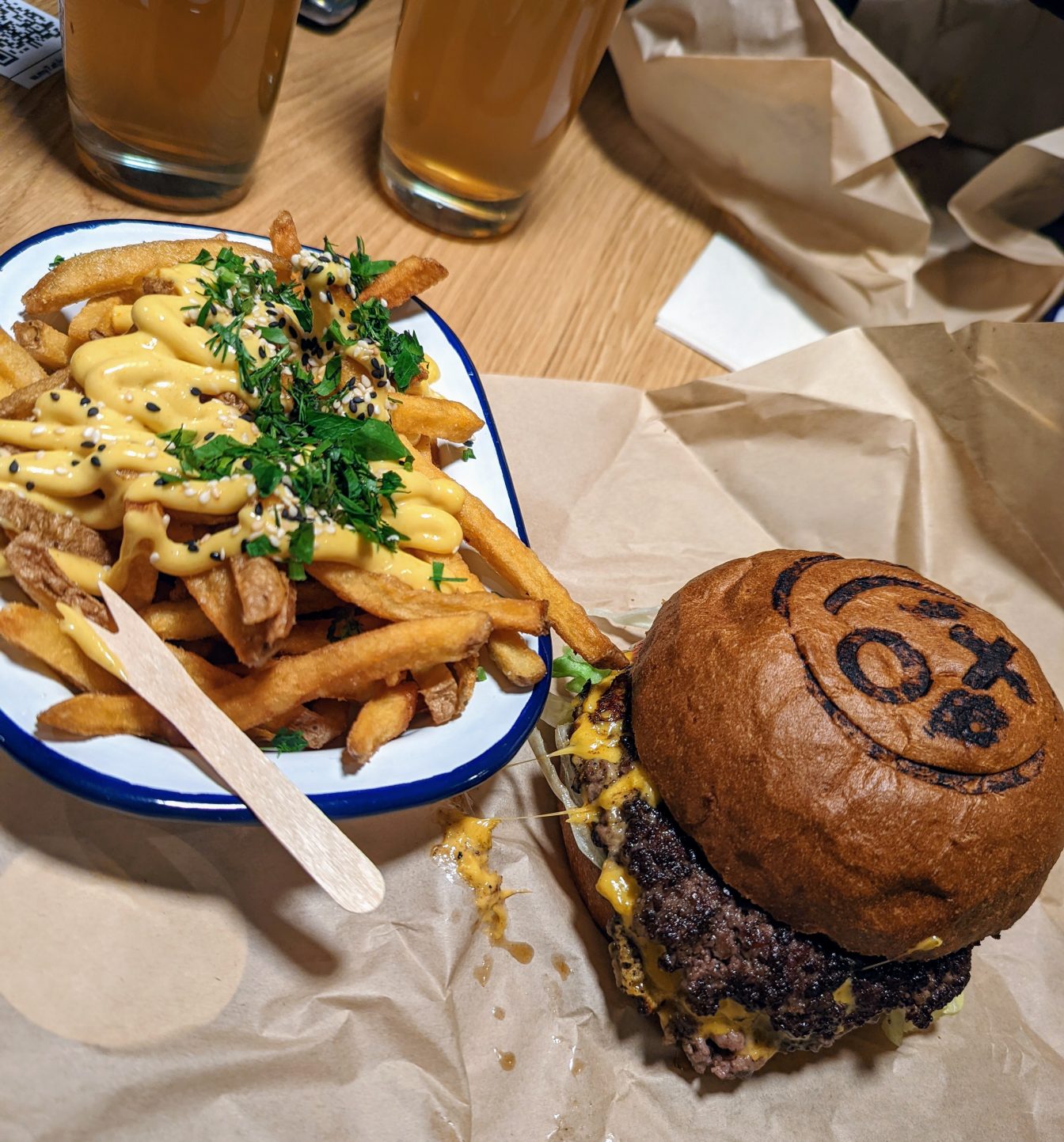 XO Grill Wien Burger
