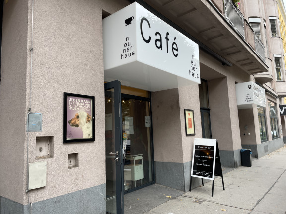 Neunerhaus Café