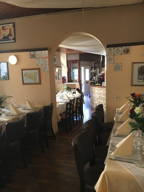 Innenansicht vom italienischen Restaurant La Sicilia in Wien