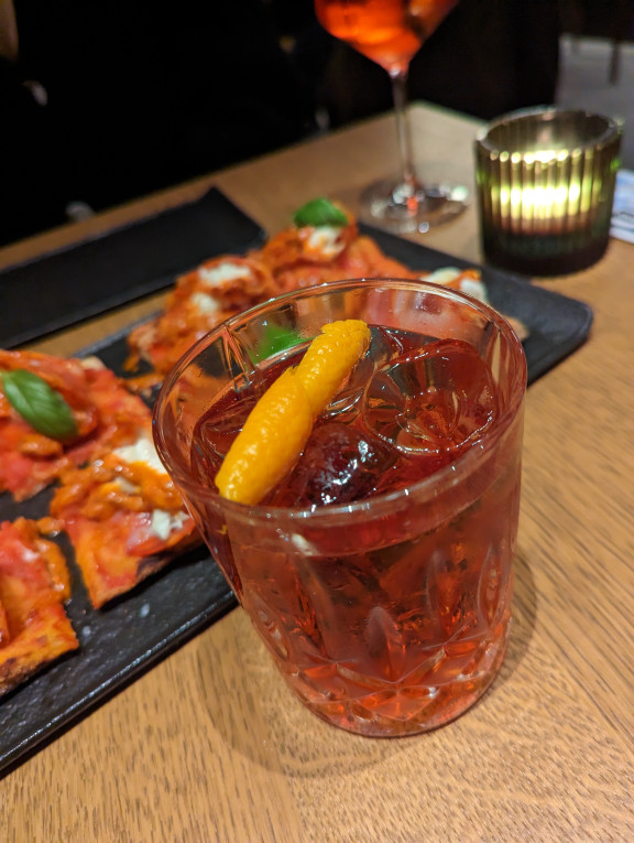 Sette Wien Negroni Pizza