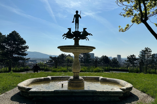 Balzarekrondeau Linz