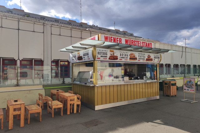Wiener Würstelstand