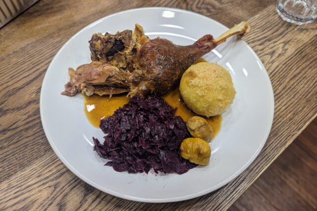 Liefer Gans Bela Bela Steigenberger Portion