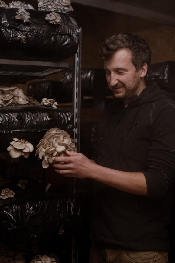 Hut & Stiel, Manuel Bornbaum