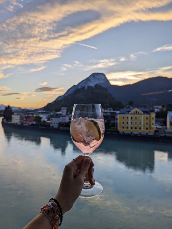 Auracher Loechl Panorama Bar Kufstein