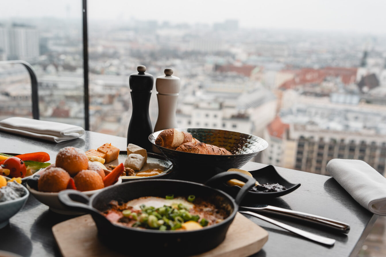Frühstück with a View im das Loft (1020)