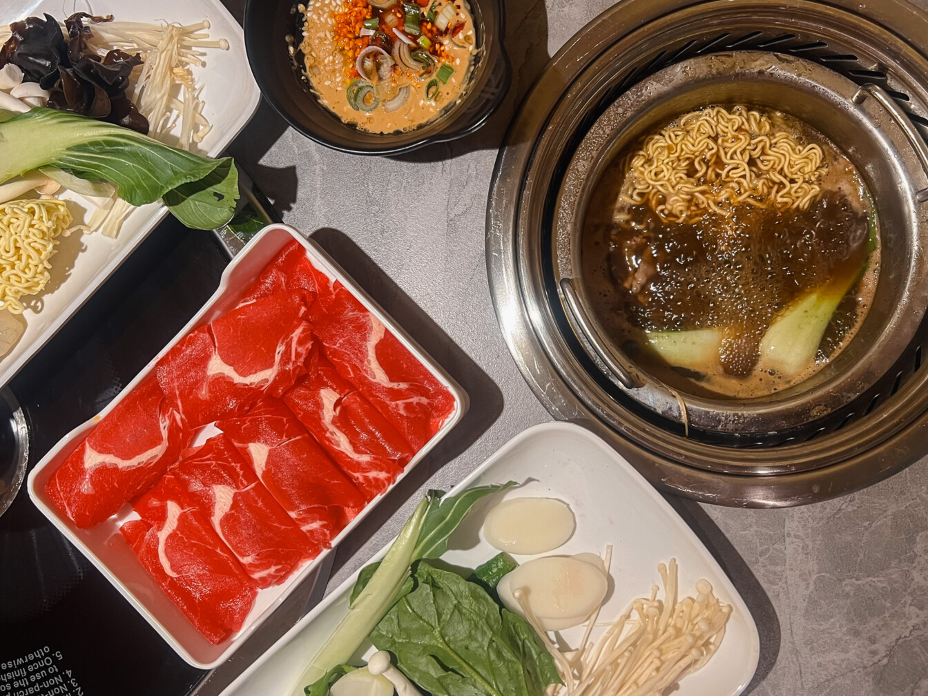 HEY!HOTPOT: Ein Lokal mit guten Hot Pots in Wien im 8. Bezirk