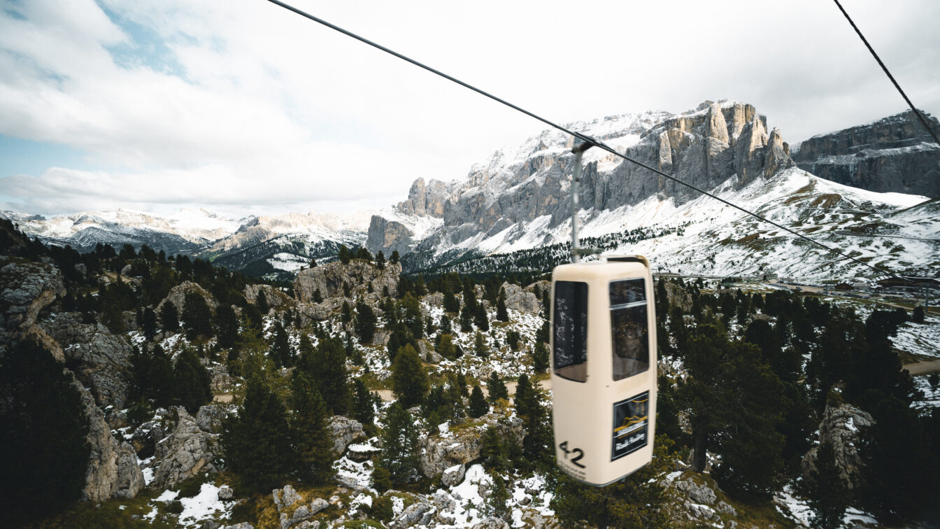 Der Sarglift in einem der Skigebiete von Südtirol