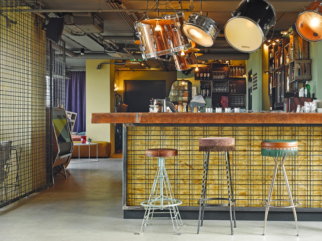 die Dachboden Bar im 25hours Hotel in Wien