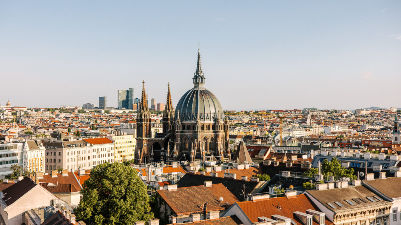 (c) Ausblick über Wien: Terrasse, Westbahnhof