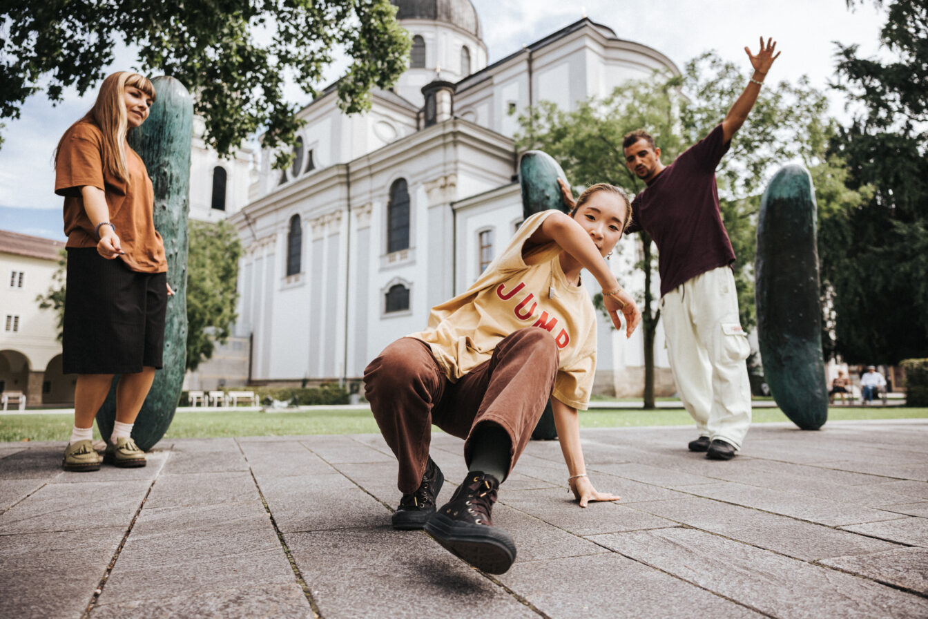 Die Crew Flavourama, tanzende Menschen.