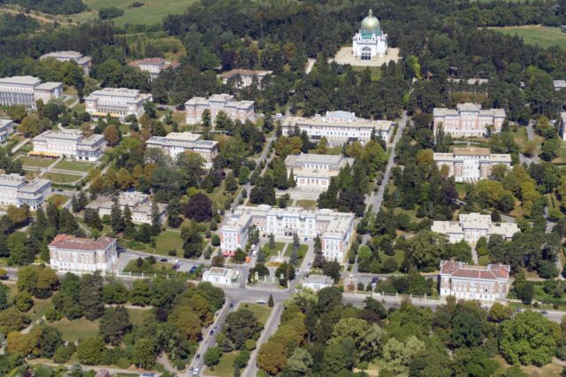 Blick auf das Otto-Wagner-Areal auf der Baumgartner Höhe im 14. Bezirk in Wien