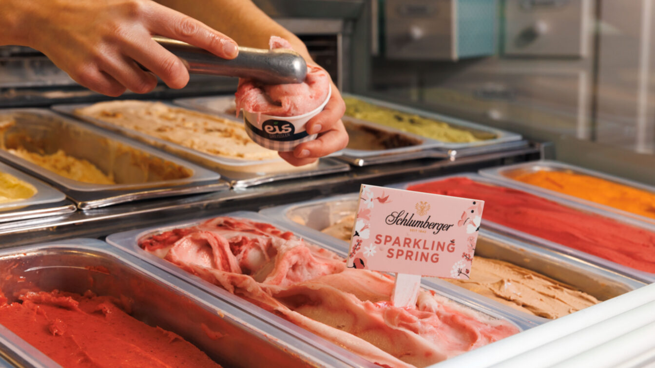 Ab Ende April solange der Vorrat reicht in allen Eisgreissler-Filialen erhältlich!