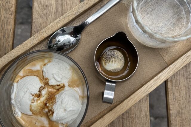 ein Affogato im Cafe Cortado in Wien