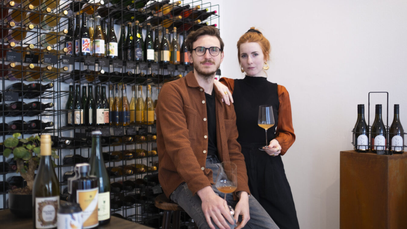 Die Gründer*innen von kein & low in Wien: Lucas Matthies und Friederike Duhme.