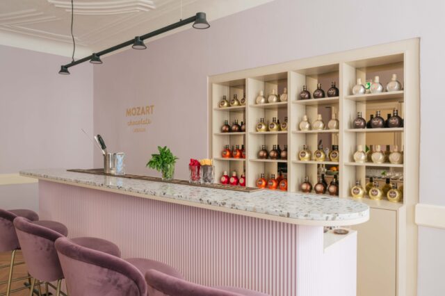 Die neue Mozart Chocolate Lounge in Salzburg (c) Mozart Chocolate Liqueur / Ralph Darabos