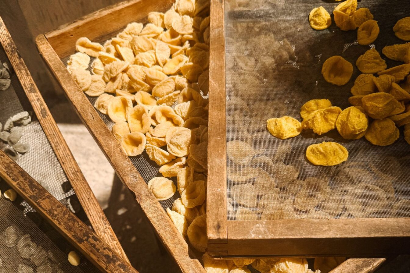 Strada delle Orecchiette mit frischen Orecchiette.