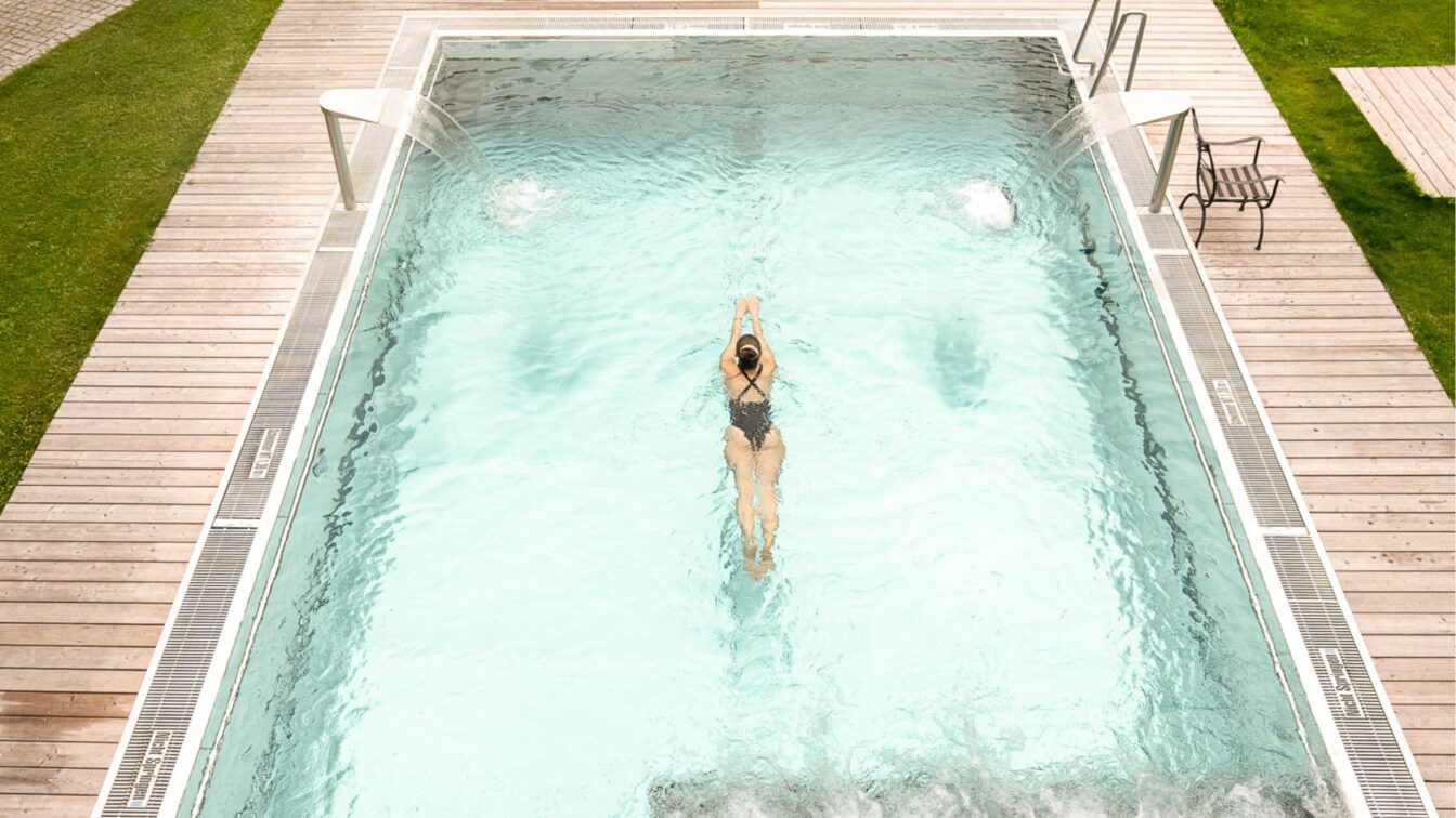 1000things Community Awards: Pool in einem Wellnesshotel Deutschland