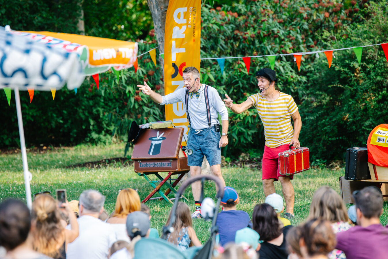 Clownerie im Schweizergarten