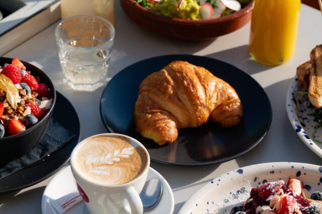 Auswahl an Frühstücksgerichten im Restaurant Muse in Wien