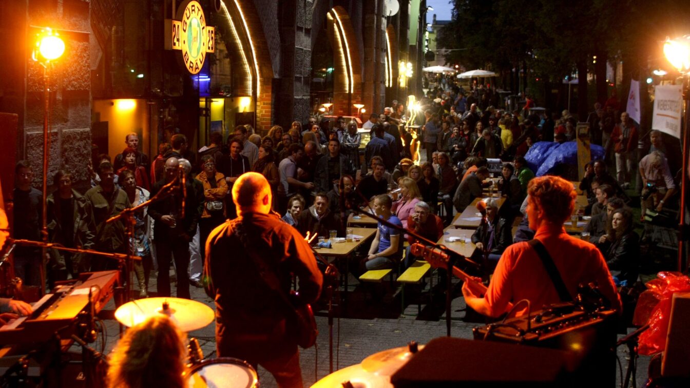 Open Air Konzert am Gürtel Night Walk