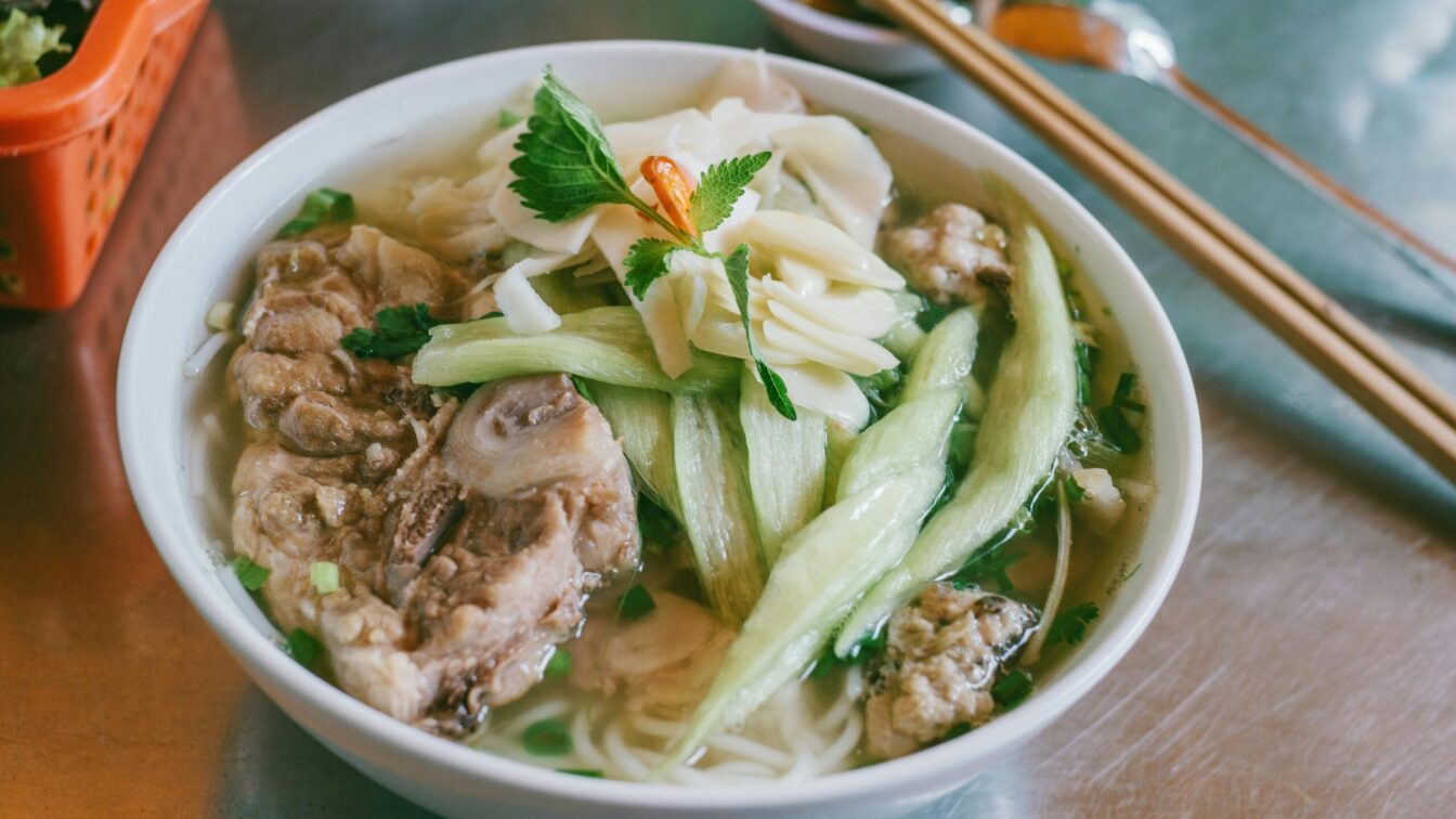 Schüssel Pho