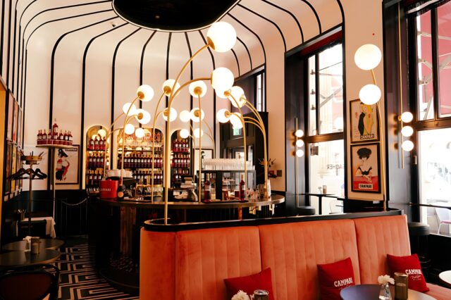 Der Salon Sacher im Hotel Sacher in Wien