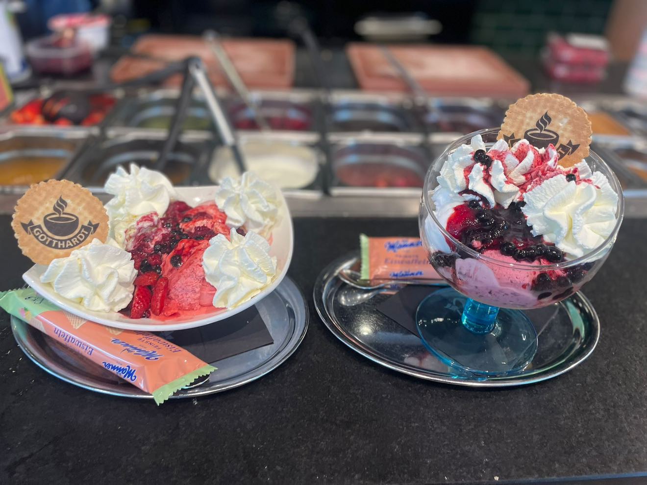 Eisbecher im Gotthardt Café