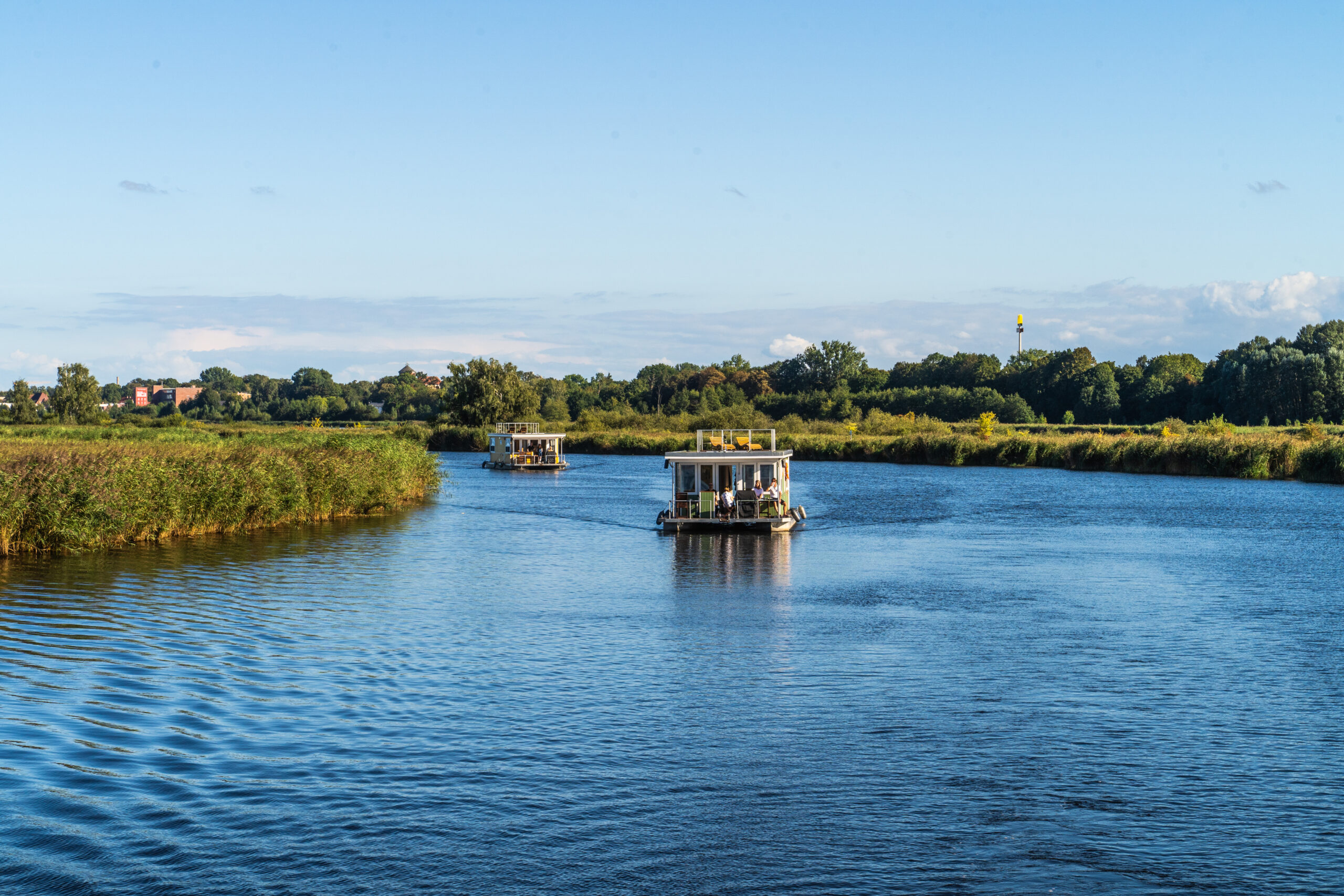 Ein Schiff auf der Peene