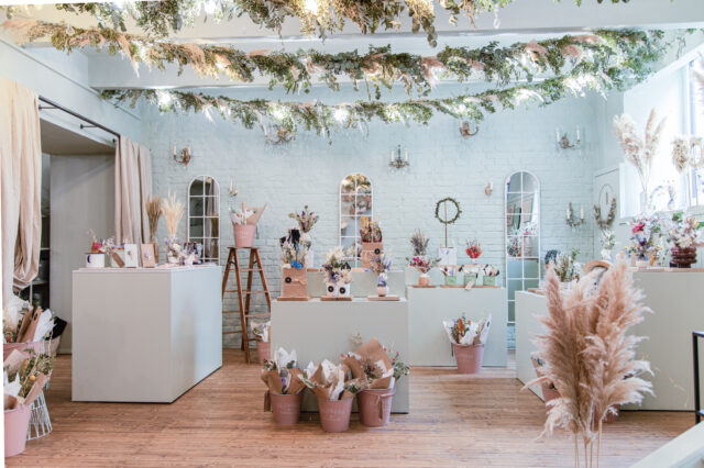 Boutique We Are Flowergirls